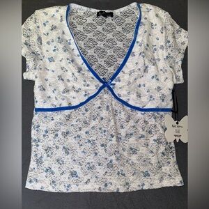 Coquette V-neck Lacy Floral Top